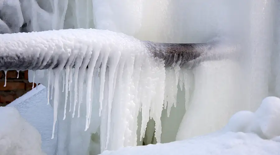Winter Home Maintenance Tips to Keep Your House Cozy and Protected